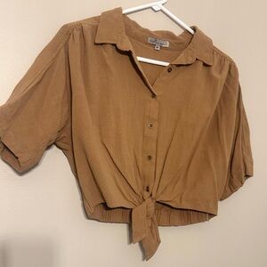 Wishlist Tan Cropped Button-Down Tie Front Blouse